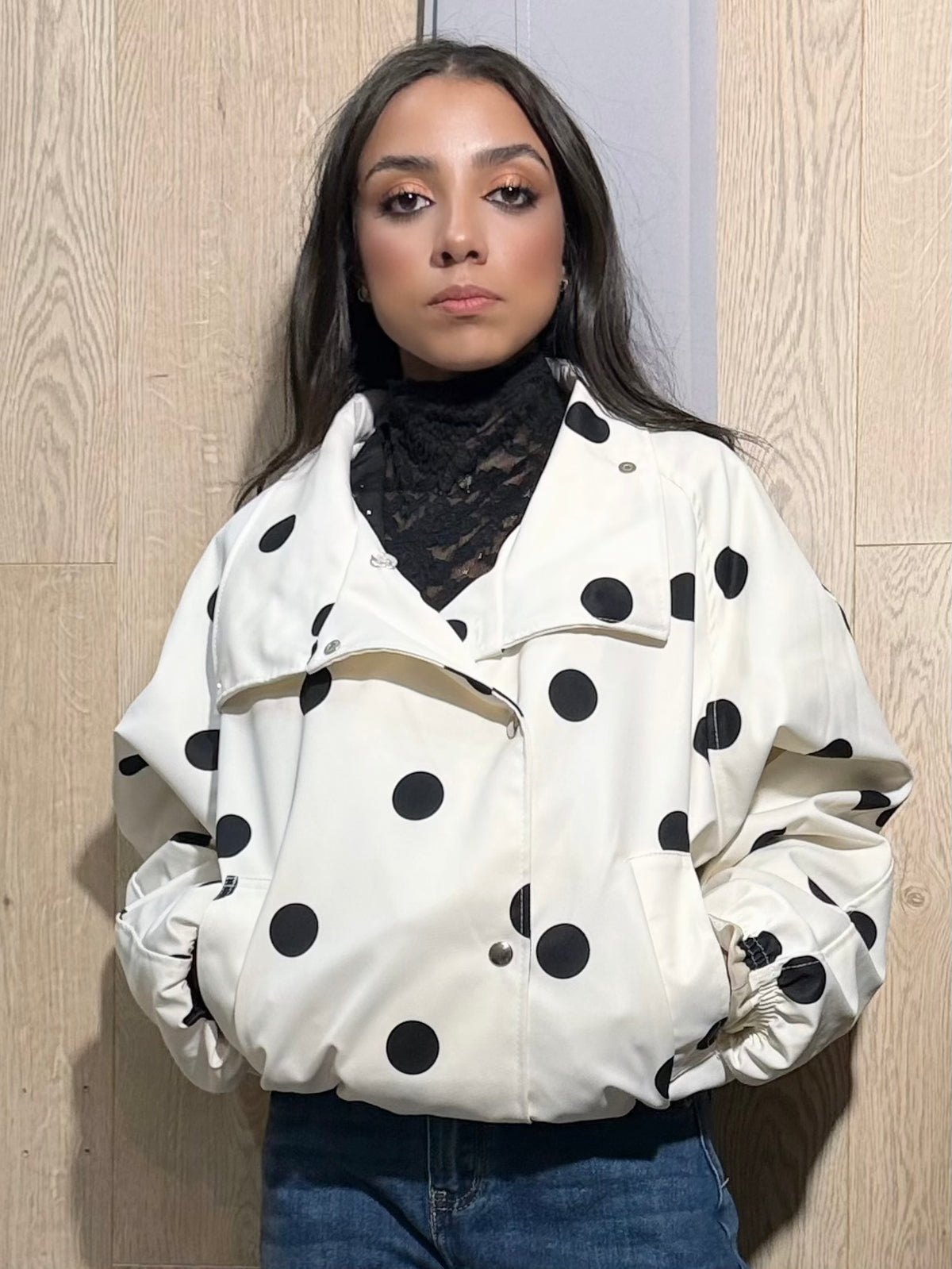 Chaqueta lunares