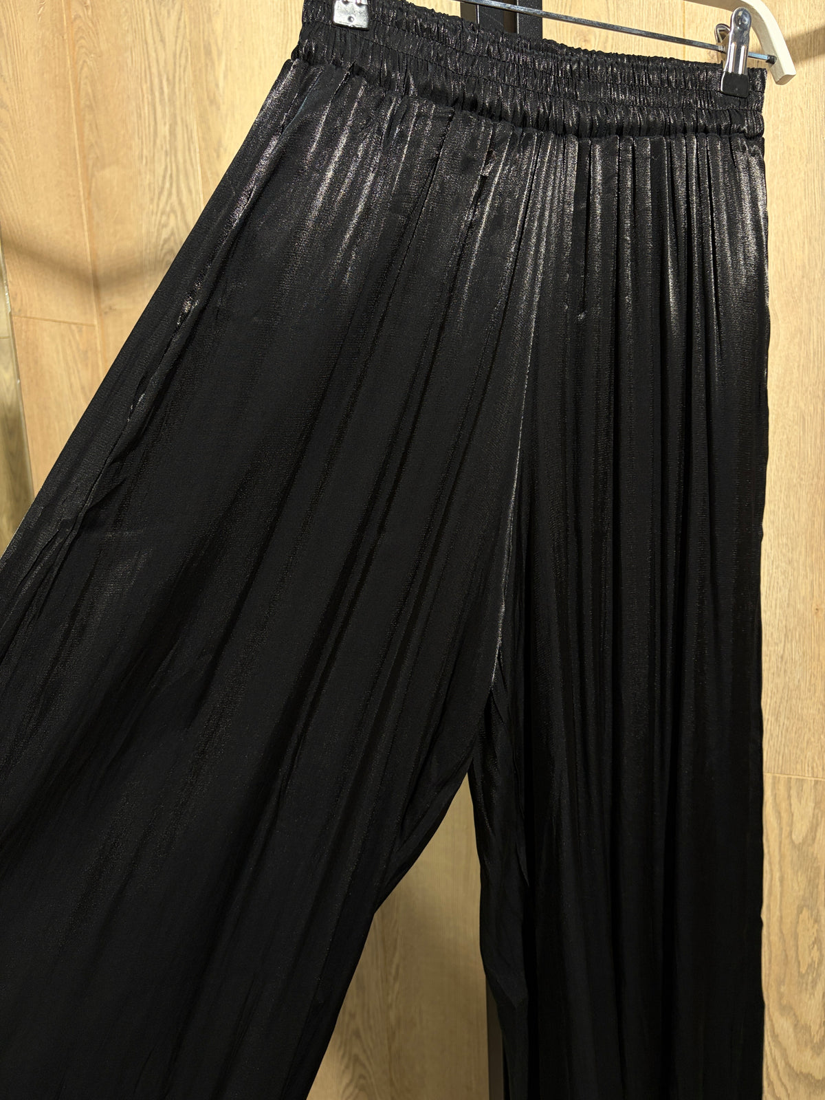 Pantalon bombacho brillo