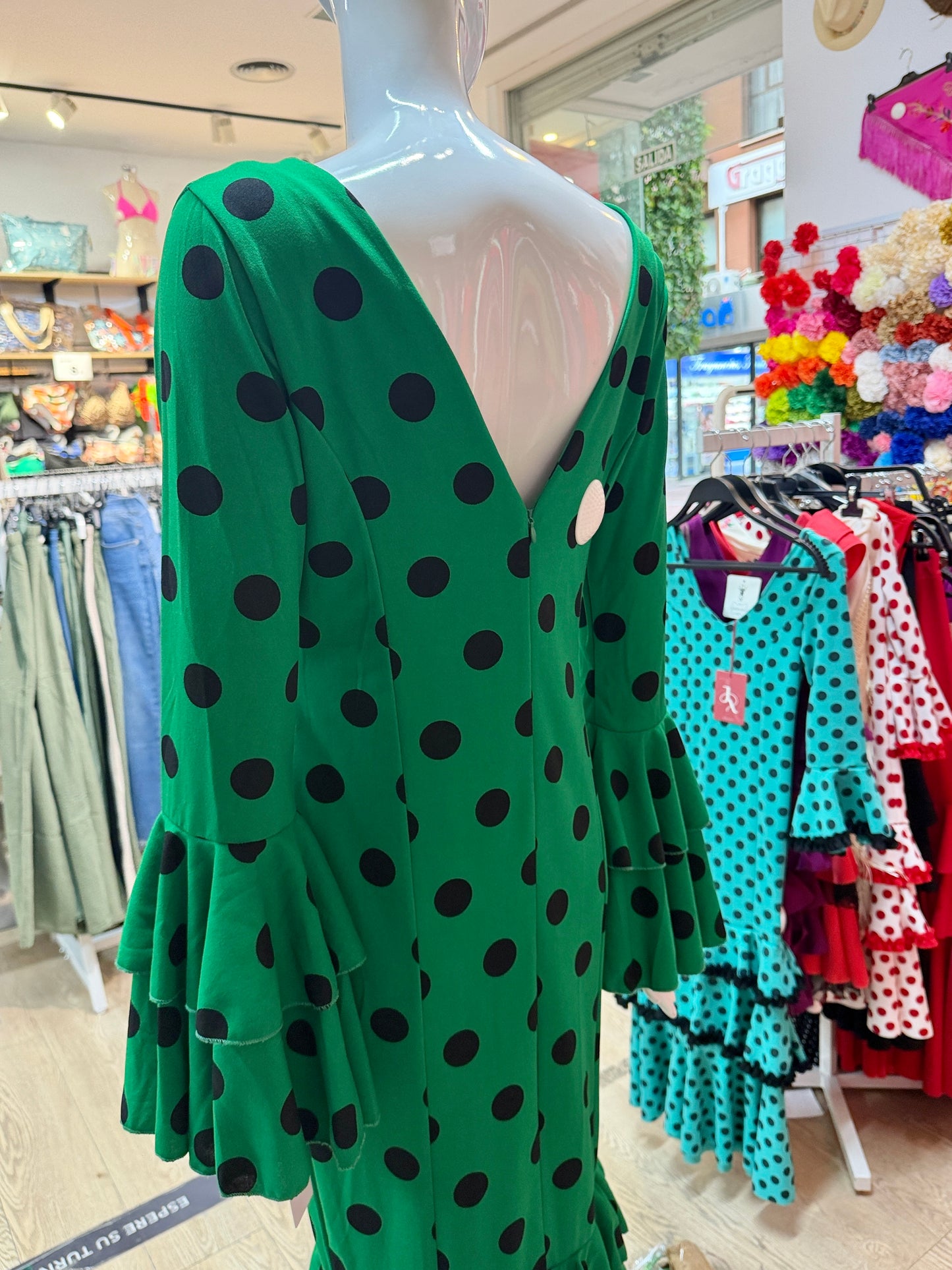 Traje flamenca XXL VERDE +lunares negro