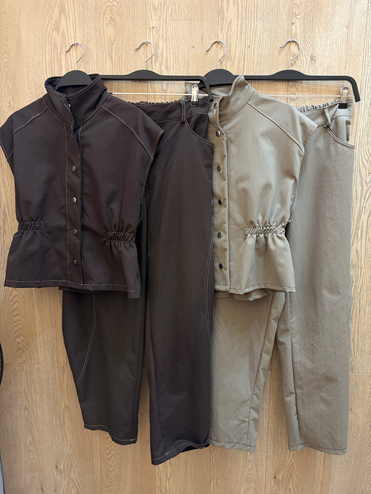 Conjunto pantalón chaleco