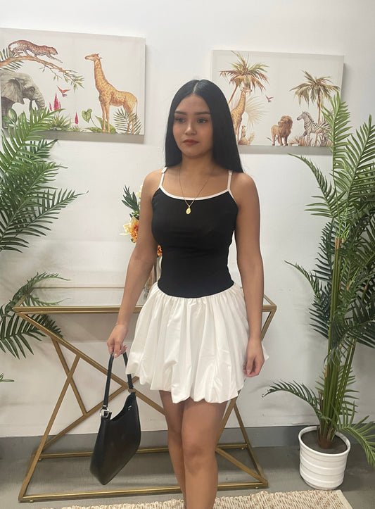 Vestido corto globo