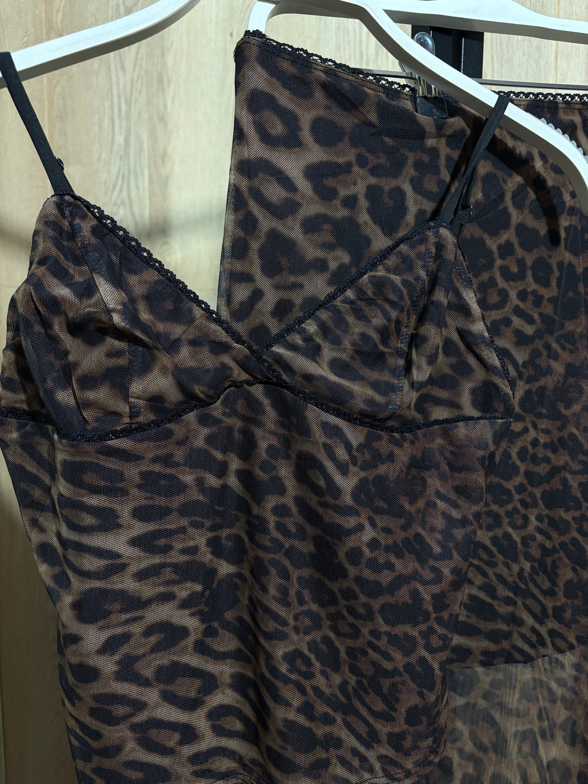 Conjunto leopardo tirantes