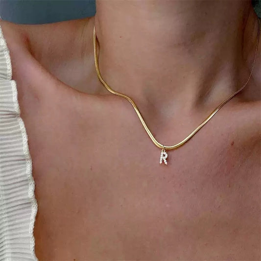 Collar letras acero