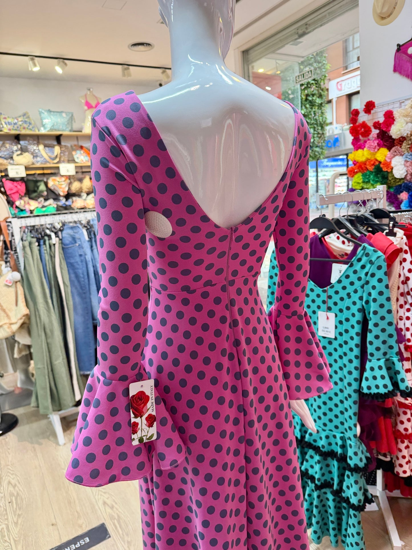 Bata flamenca lunares