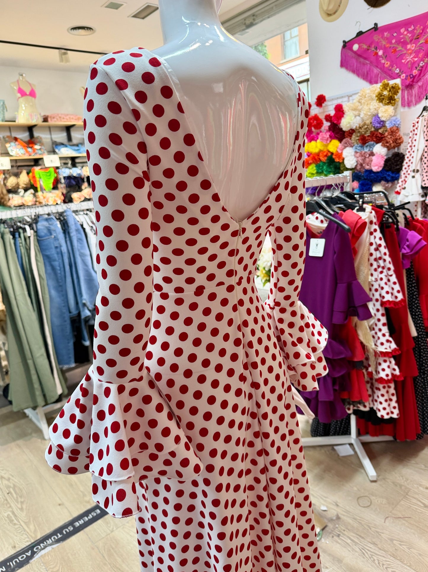 Bata flamenca lunares