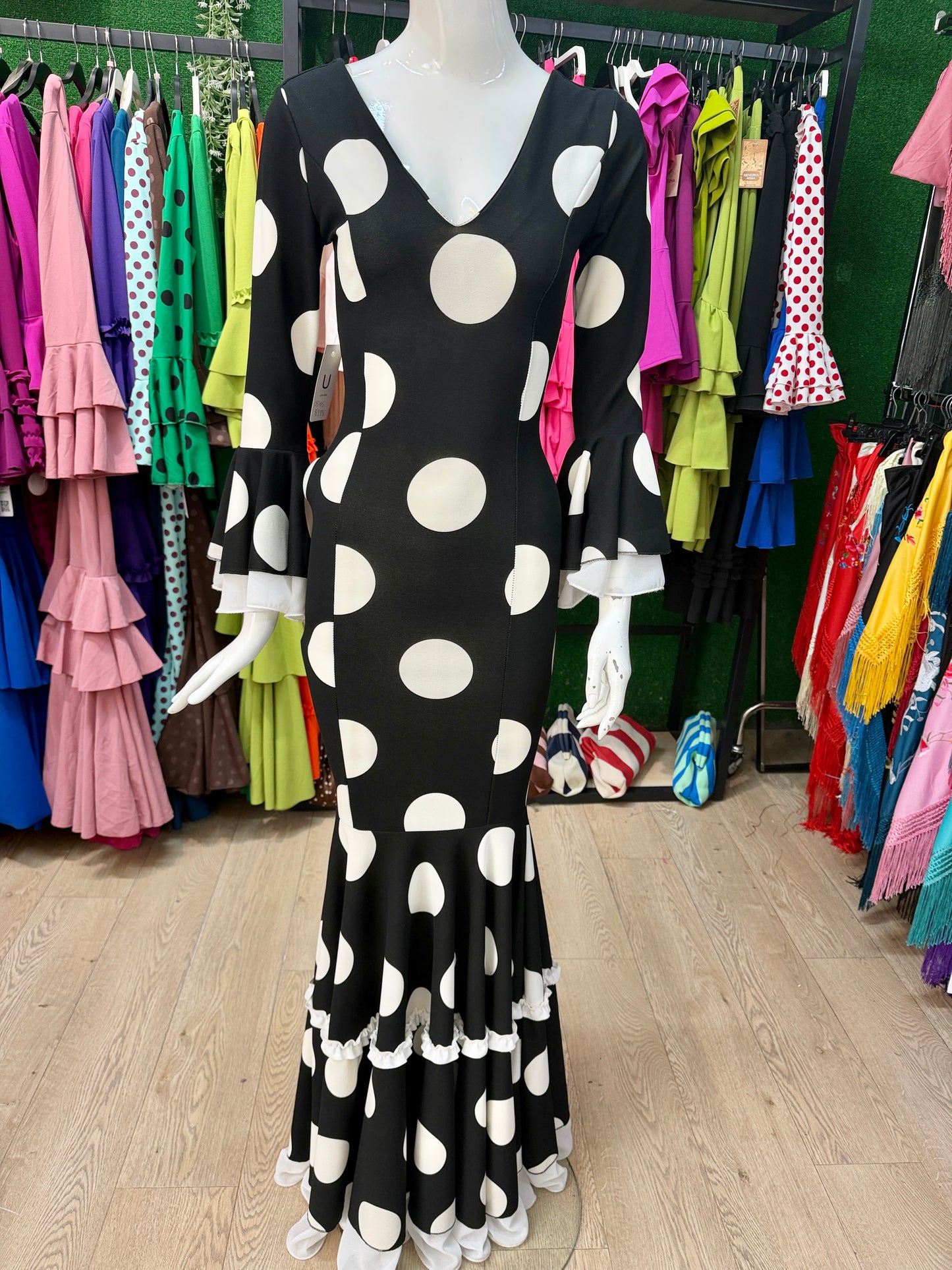 Traje flamenca negro lunares  XS/S